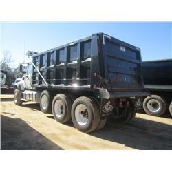 2011 MACK GU713 TRI-AXLE DUMP, S/N 1M2AX09C0BM010211, 425 HP MACK MP8 DIESEL ENG, ALLISON A/T, 44K R