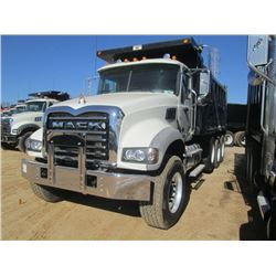 2013 MACK GU713 TRI-AXLE DUMP, S/N 1M2AXO9C6DM018560, MACK MP8-425M ENG, 10 SPD TRANS, 44K REAR, 18K