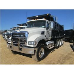 2013 MACK GU713 TRI-AXLE DUMP, S/N 1M2AX09CXDM018559, MACK MP8-425M ENG, 10 SPD TRANS, 44K REAR, 18K