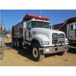 2013 MACK GU713 TRI-AXLE DUMP, S/N 1M2AX09C6DM018574, MACK MP8-425M ENG, 10 SPD TRANS, 44K REARS, 18