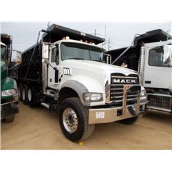 2013 MACK GU713 TRI-AXLE DUMP, S/N 1M2AX09C4DM018556, MACK MP8-425M ENG, 10 SPD TRANS, 44K REAR, 18K