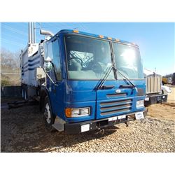 2002 STERLING T/A GARBAGE TRUCK, S/N 49HHBVA8X2RK50132, VUMMINS ISM ENG, A/T, 40K REARS, 20K FRONT, 