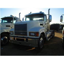 2011 MACK PENNICLE CHU 613 T/A TRUCK TRACTOR, S/N 1M1AN07Y8BM007095, 445 HP MPH MACK DIESEL ENG, 10 