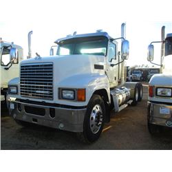 2011 MACK PENNICLE CHU 613 T/A TRUCK TRACTOR, S/N 1M1AN07Y5BM007104, 445 HP MPH MACK DIESEL ENG, 10 