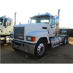 2011 MACK PENNICLE CHU 613 T/A TRUCK TRACTOR, S/N 1M1AN07Y2BM007092, 445 HP MPH MACK DIESEL ENG, 10 