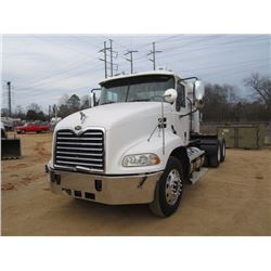 2004 MACK VISION CX613 T/A TRUCK TRACTOR, S/N 1M1AE06YX4N017707, MACK DIESEL ENG, 18 SPD TRANS, 40K 