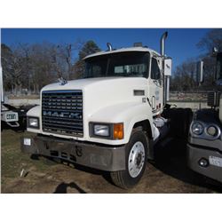 1995 MACK CH613 T/A TRUCK TRACTOR, S/N 1M2AA18Y9SW058217, E7-427 MACK DIESEL ENG, 10 SPD TRANS, 44K 