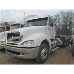 2006 FREIGHTLINER COLUMBIA T/A TRUCK TRACTOR, S/N 1FUJA6CK06LH00585, DETROIT DIESEL ENG, 13 SPD TRAN