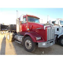 2001 KENWORTH T800 T/A TRUCK TRACTOR, S/N 1XKDDU9X91R871851, CAT C12 DIESEL ENG, 10 SPD TRANS, 40K R