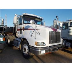 2001 INTERNATIONAL 9400I T/A TRUCK TRACTOR, S/N 2HSCNASR21C091886, 450 HP, CAT C15 DIESEL ENG, 10 SP