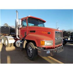 1999 MACK CH613 T/A TRUCK TRACTOR, S/N 1M1AA13Y0XW105976, 355HP MACK ENG, 9 SPD TRANS, 38K REARS, 12