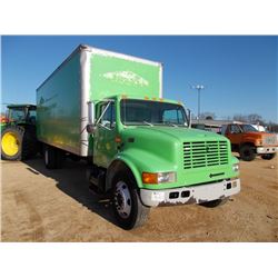 2000 INTERNATIONAL 4700 S/A BOX VAN TRUCK, S/N 1HTSCABM6YH286751, INTL T444E DIESEL ENG, A/T, 24' EN