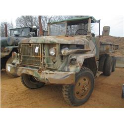 MILITARY 6X6 2 1/2 TON TRUCK, S/N , DIESEL ENG, MANUAL TRANS, CANOPY, ODOMETER READING 7,893 MILES (