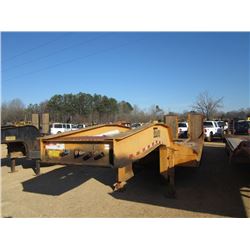 38' TRAILBOSS TRI-AXLE LOWBOY TRAILER, S/N, DOVETAIL W/HYD RAMPS, 235/75R17.5 TIRES (COUNTY OWNED)