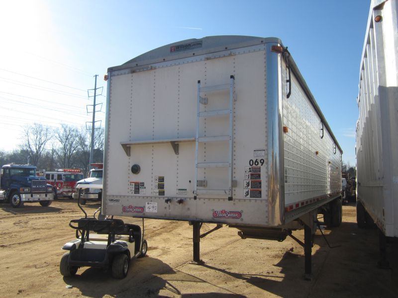 WILSON DWH550 T/A 43' HOPPER BOTTOM TRAILER, S/N 1W1M0F1A37B245391, TWIN HOPPER, MANUAL ROLL TARP