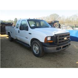 2006 FORD F350 XL SUPER DUTY, S/N 1FDSX34P46EC93891, POWERSTROKE DIESEL, A/T (DOES NOT RUN)