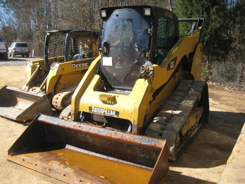 CAT 299C HIGH FLOW SKID STEER LOADER, S/N JSP01168, (10 YR) TRACK TYPE ...
