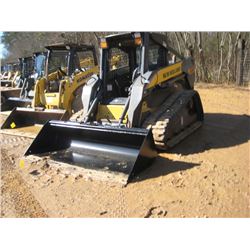 NEW HOLLAND C185 SKID STEER LOADER, S/N N6M440580, (06 YR) GP BUCKET, 18" RUBBER TRACK, METER READIN