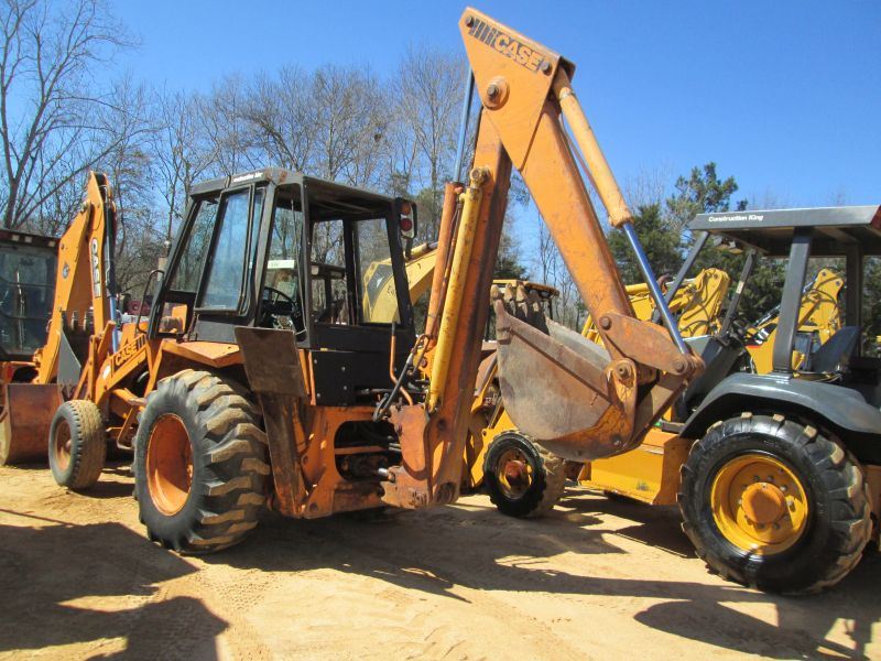 CASE 580C LOADER BACKHOE, S/N 8986554, GP BUCKET, CASE 35BKH HOE