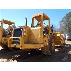CAT 621E MOTOR SCRAPER, S/N 2PD00691, CANOPY, 33.25-29 FRONT TIRES, 29.5-29 REAR TIRES, METER READIN
