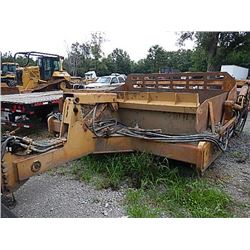 CEPCO PULL PAN, S/N 14Y00C085, 14 YARDS, 13.00-24 TIRES (SOLD ABSENTEE-LOCATED IN COLUMBIA, SC)