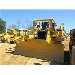 CAT D6T LGP CRAWLER TRACTOR, S/N KJL01124 (10 YR) STRAIGHT BLADE W/TILT, DIFF STEER, SWEEPS, REAR SC