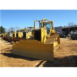 CAT D6N LGP CRAWLER TRACTOR, S/N ALY00615 (04 YR) 6 WAY BLADE, ECAB W/AIR, SWEEPS, METER READING 5,7