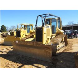 CAT D5N LGP CRAWLER TRACTOR, S/N AKD1570 (05 YR) 6 WAY BLADE, ECAB W/AIR, SWEEPS, SCREENS, METER REA