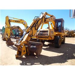 BADGER 1085 CRUZ-AIR WHEELED HYDRAULIC EXCAVATOR, S/N 990105, 9'6" STICK, 60" CLEANOUT BUCKET, ECAB 