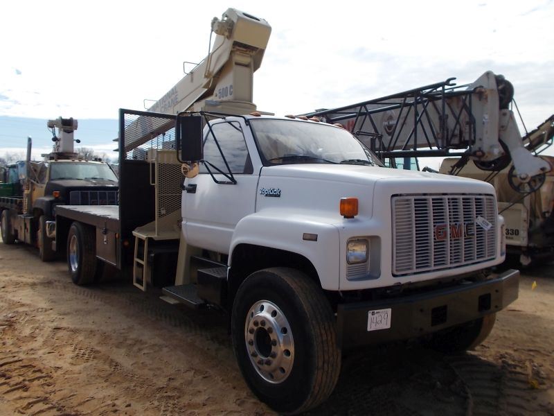 1990 GMC TOP KICK S/A FLATBED CRANE TRUCK, S/N