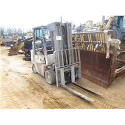 NISSAN FORKLIFT, S/N CUGJ02-9R1885, LP GAS, TRIPLE STAGE, METER READING 4,797 HRS