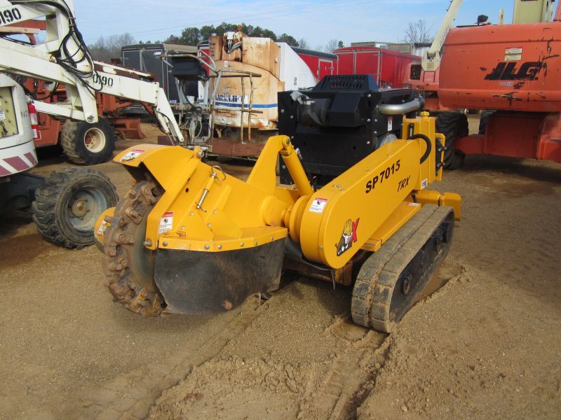 CARLTON SP7015 TRX STUMP GRINDER, KUBOTA DIESEL ENG, 9" RUBBER TRACK