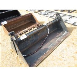 CAT 80" 4N1 BUCKET W/CUTTING EDGE, FITS SKID STEER LOADER