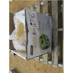 POWERTRAIN 1000 WATT PORTABLE GENERATOR