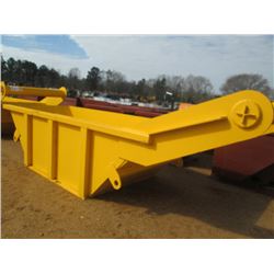 7 CU YARD HEAVY DUTY BEDDING BOX W/ AR500 WEAR STRIPS, 68.75" WIDE 201" LONG