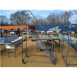 ROLL AROUND MAINTANCE STAND