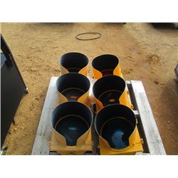 1 LOT (2) TRAFFIC LIGHTS