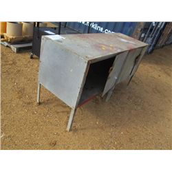 6' METAL STORAGE CABINET