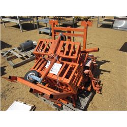 1 LOT MISC PR20 EAVE CATCH GUARD