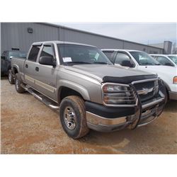 2003 CHEVROLET 2500HD 4X4 PICKUP, S/N 1GCHK23123F186753, DURAMAX DIESEL ENG, A/T, CREW CAB, ODOMETER