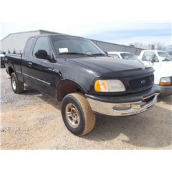 1997 FORD F150 EXTENDED CAB 4X4 PICKUP, S/N 1FTDX18W5VNB17370, V8 GAS, A/T, ODOMETER READING 208,304