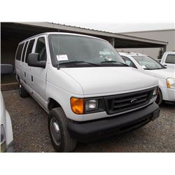 2004 FORD E350 VAN, S/N 1FBNE31644HB19733, V8 GAS, A /T, 12 PASSENGER, ODOMETER READING 104,980 MILE