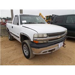 1998 CHEVROLET 1500 4X4 PICKUP, S/N 1GCEK14V2XZ212271, GAS ENG, A/T, TOOL BOX, ODOMETER READING 250,