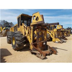 TIGERCAT 724D FELLER BUNCHER, S/N 7240655 (05 YR) TIGERCAT 5600 SAWHEAD, ECAB W/AIR, 28L-26 TIRES, M