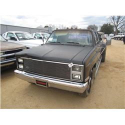 1985 CHEVROLET CREW CAB PICKUP, S/N 1GCHC33W0FS200031, V8 GAS, A/T, ODOMETER READING 63,094 MILES