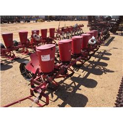 MASSEY FERGUSION 6 ROW PLANTER