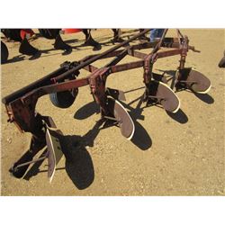 4 ROW BOTTOM PLOW