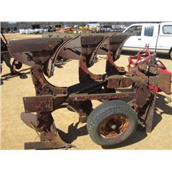 3 ROW BOTTOM PLOW