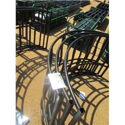 ROUND HAY BALE FEEDER