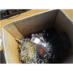 1 LOT MISC WIRELESS RADIO & CHARGER